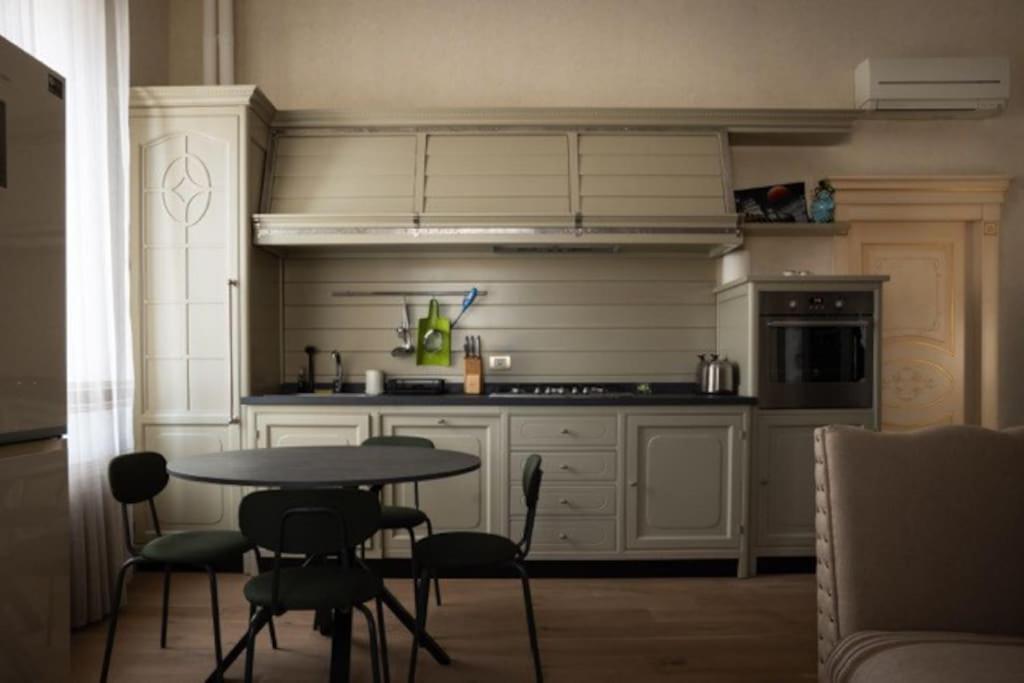 Merulana Penthouse: 5 Minutes Walk From Colosseum Eksteriør billede