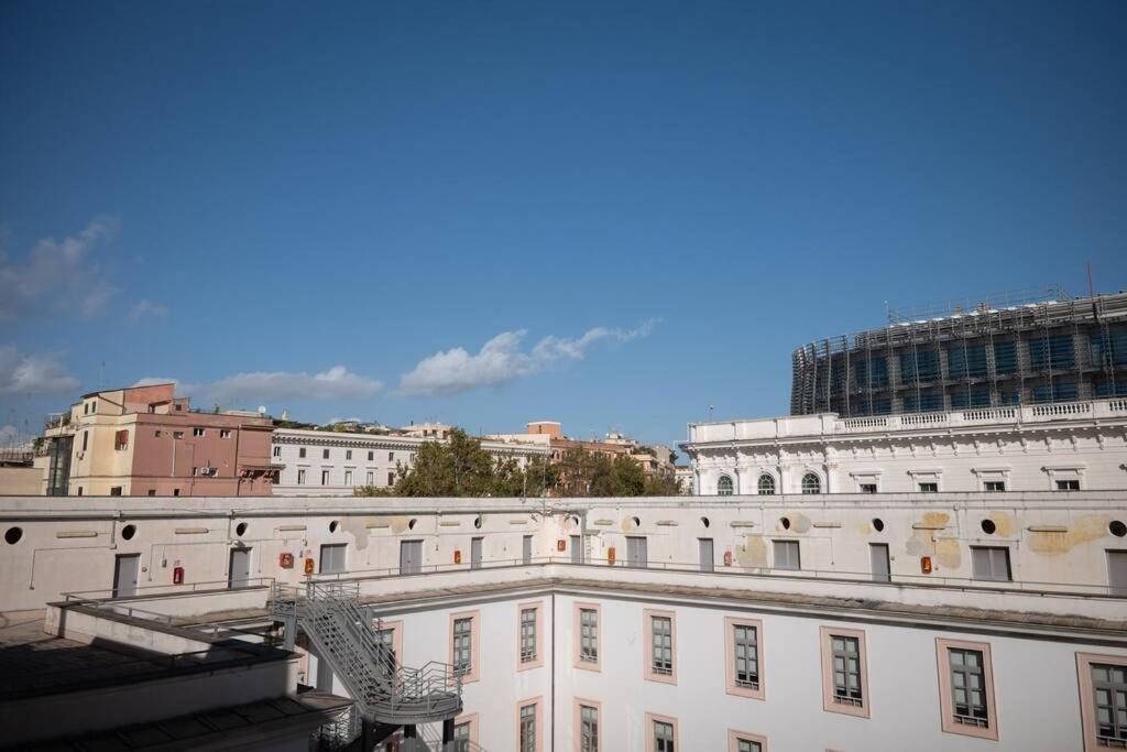 Merulana Penthouse: 5 Minutes Walk From Colosseum Eksteriør billede